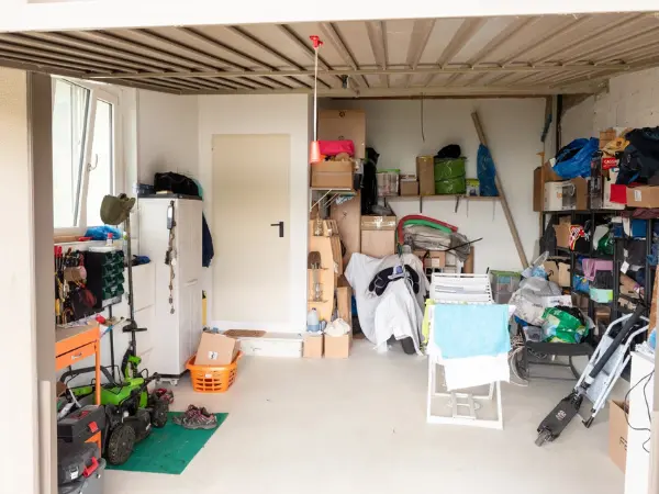 Il garage/lavanderia.