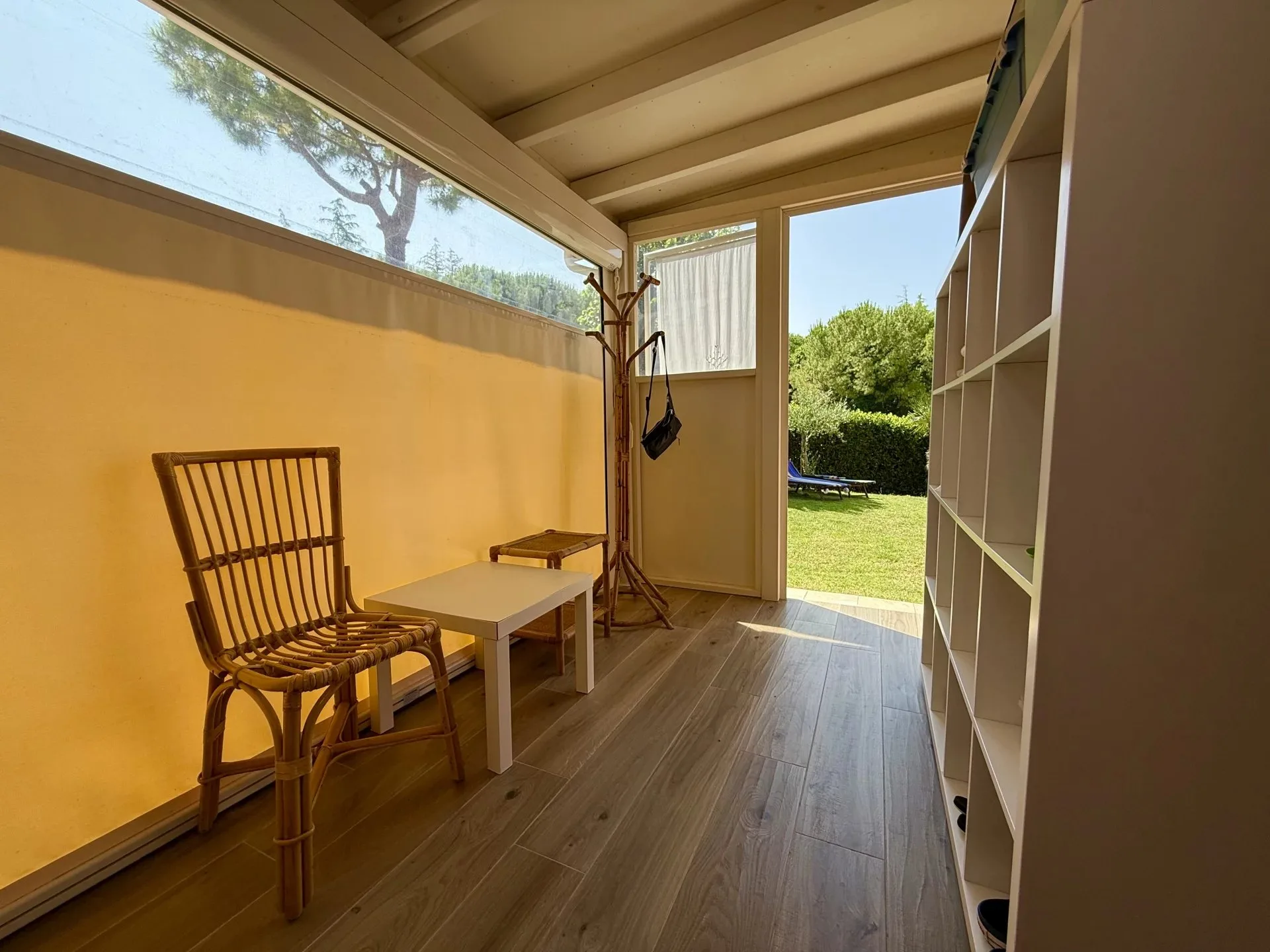 Veranda relax della dependance dell'Oasi di Scapezzano